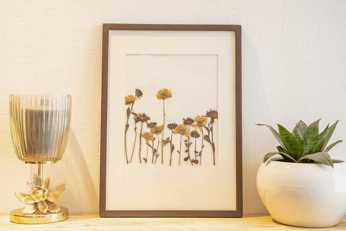 Pressed Flower Wall Frame