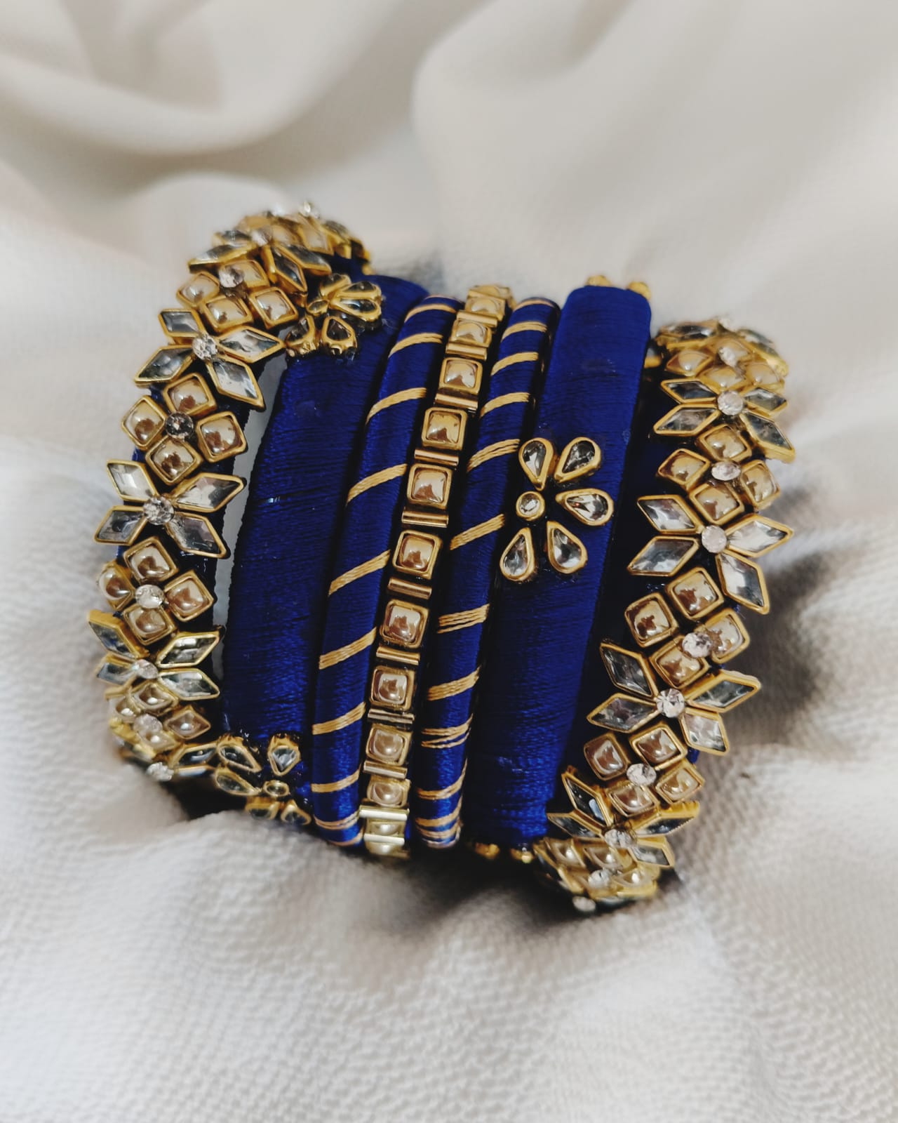 Royal Blue Thread Bangles Set