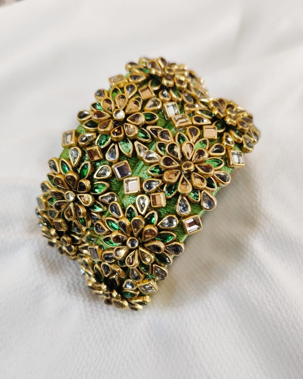 Emerald Floral Kundan Statement Kada