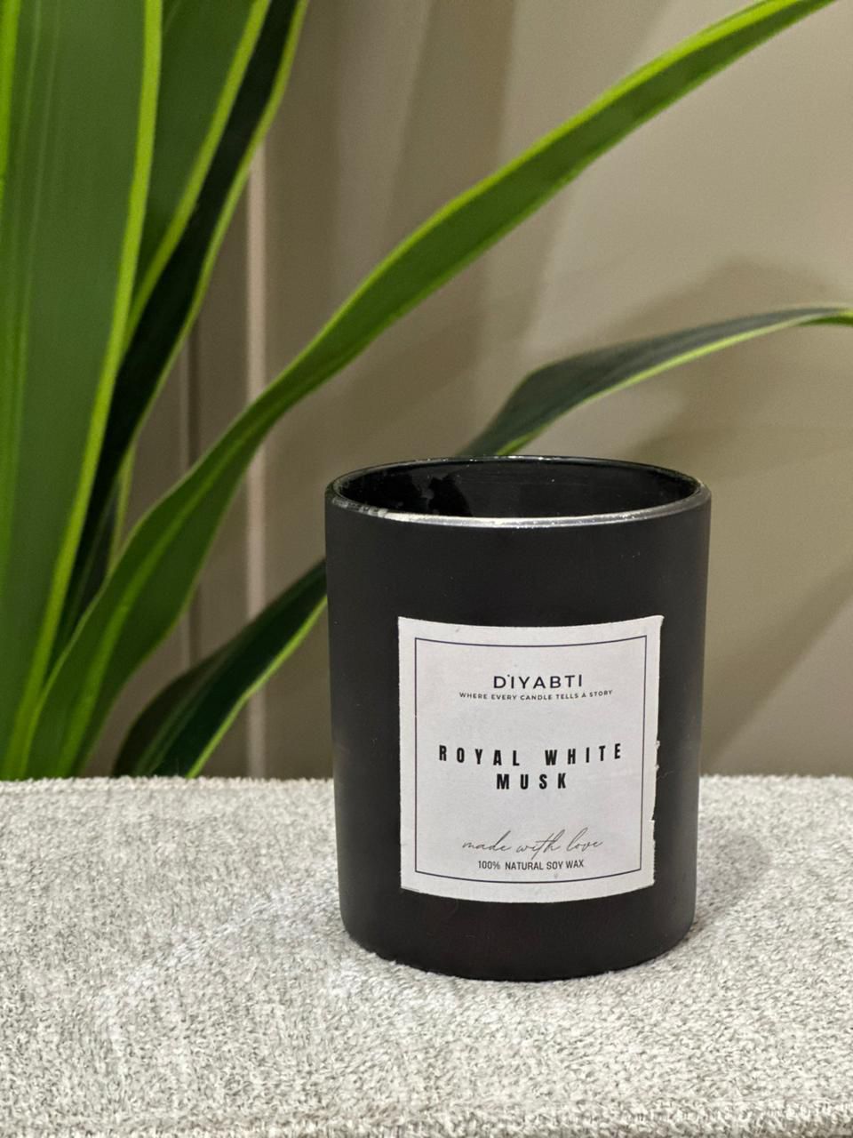 Royal White Musk Soy Candle