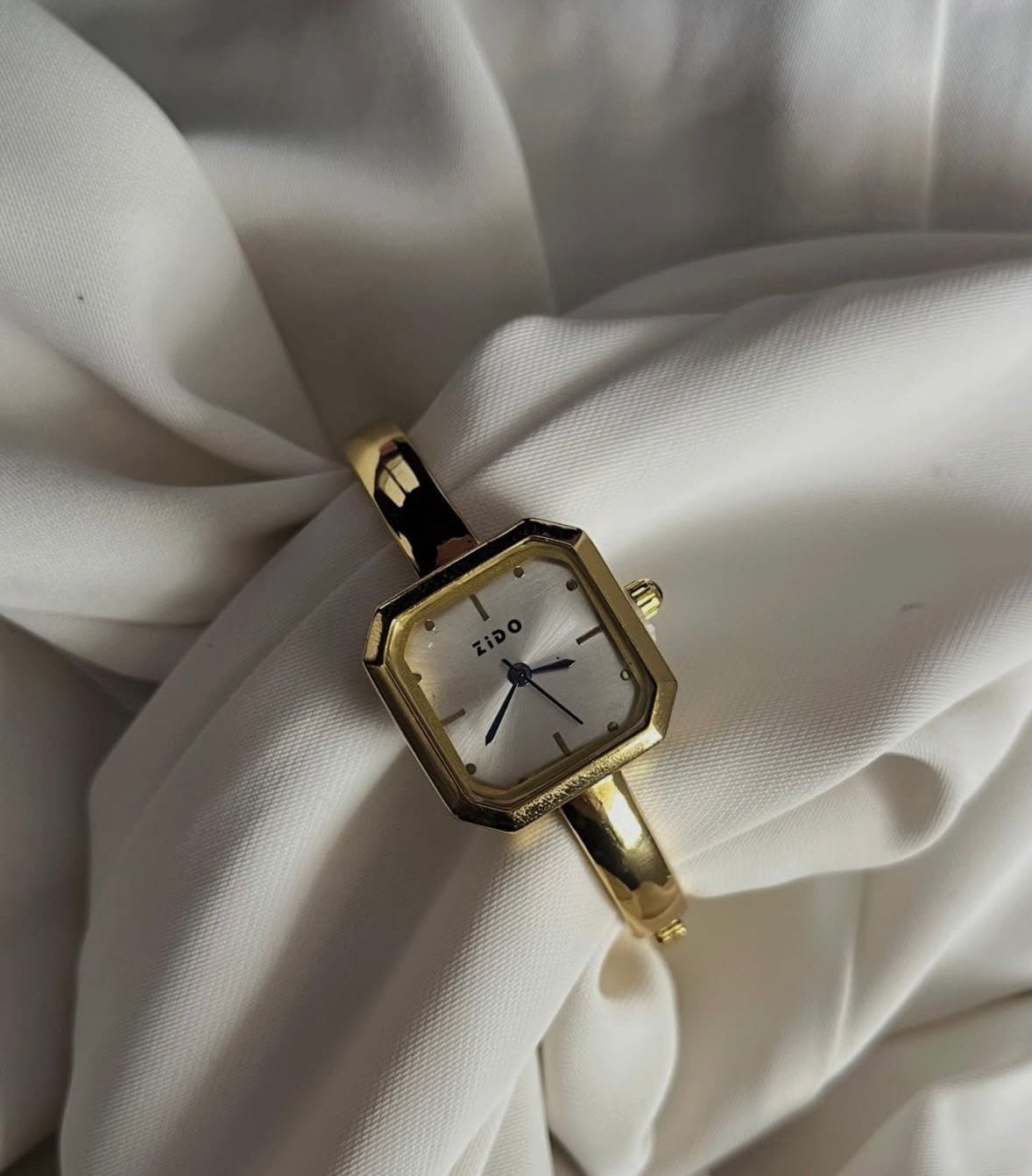 Anti-tarnish Bracelet Watch