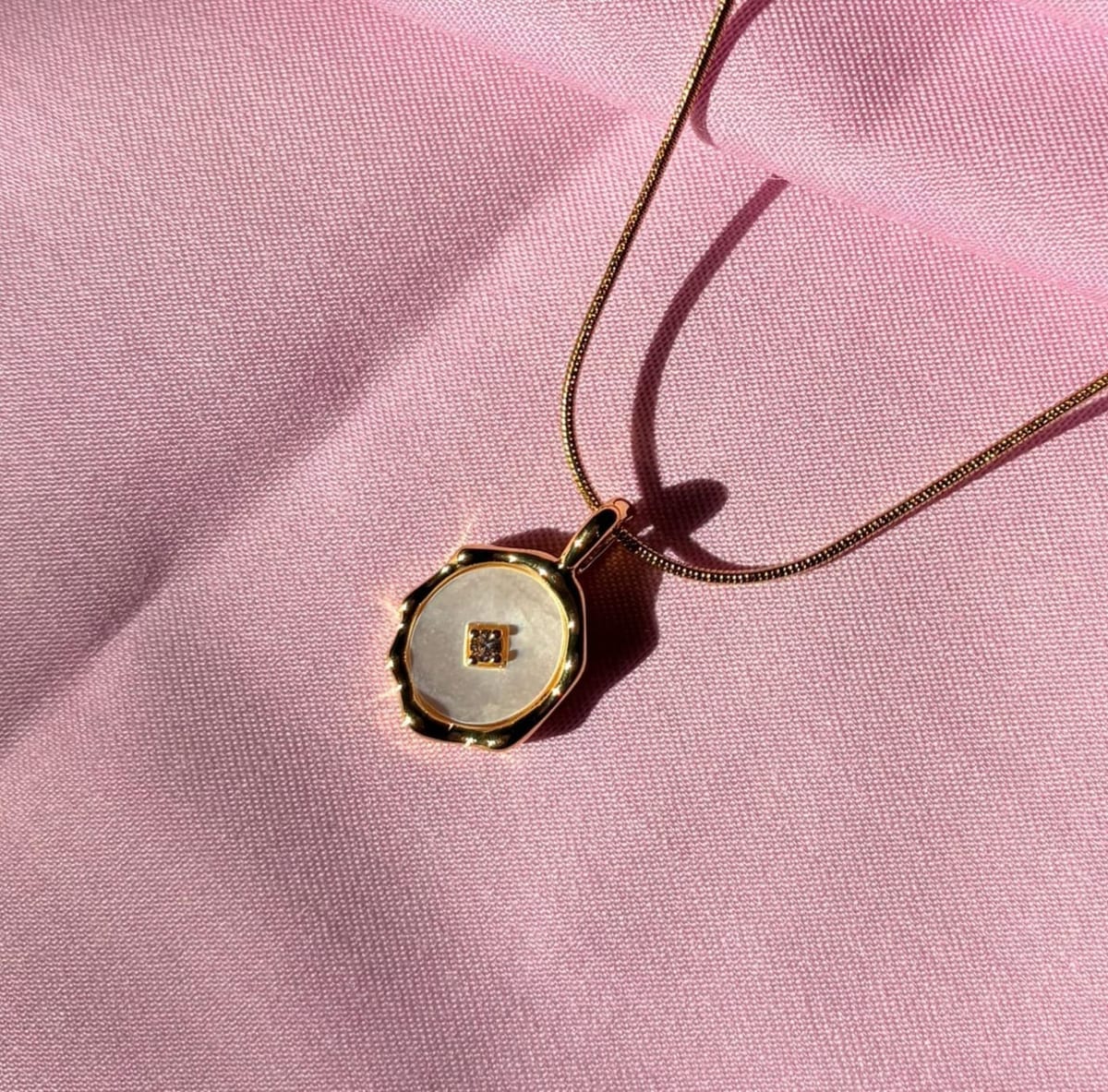 Golden Crest Necklace